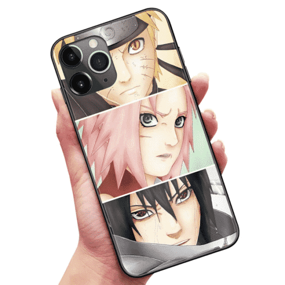 Bruised Naruto Sakura And Sasuke Fierce Look iPhone 12 Cover